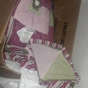 3 pcs crib set